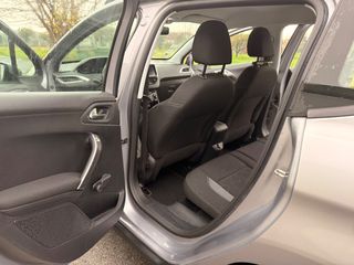 Peugeot 2008 2018 1.6 BLUEHDI 100 ACTIVE-thumb-15