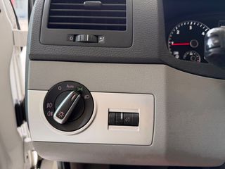 Volkswagen 2013 T5  CALIFORNIA/FULL FULL EXTRA/CRS MOTORS-thumb-27