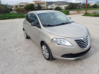 Lancia Ypsilon 2014-thumb-3
