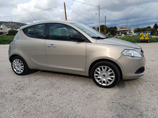 Lancia Ypsilon 2014-thumb-4