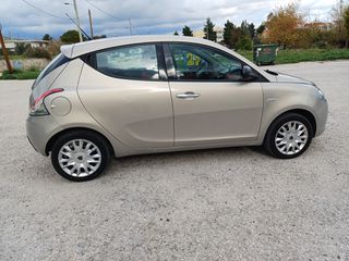 Lancia Ypsilon 2014-thumb-6