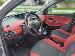 Lancia Ypsilon 2014-thumb-21