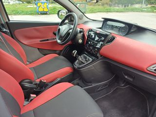Lancia Ypsilon 2014-thumb-24