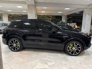 Porsche Cayenne 2018 MATRIX PDLS-PANORAMA-360º CAMERA-thumb-3