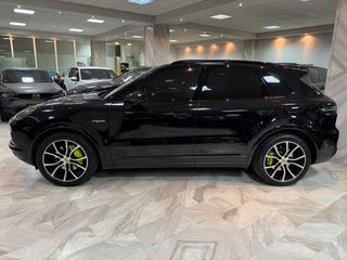 Porsche Cayenne 2018 MATRIX PDLS-PANORAMA-360º CAMERA-thumb-10