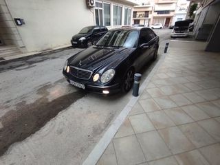 Mercedes-Benz E 350 2005-thumb-1