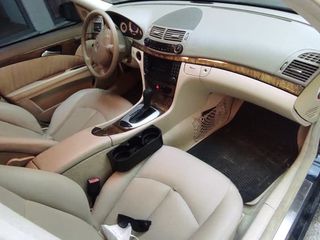 Mercedes-Benz E 350 2005-thumb-9