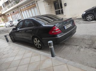 Mercedes-Benz E 350 2005-thumb-7