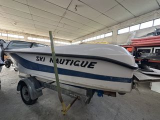 Nautique 2001 2001 Ski Nautique