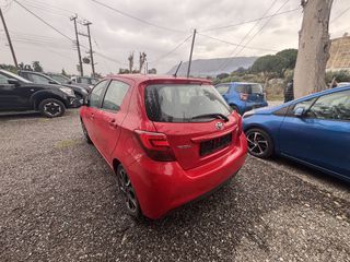 Toyota Yaris 2017 FULL EXTRA-thumb-4