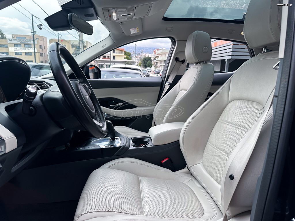 Jaguar E-Pace thumbnail 12