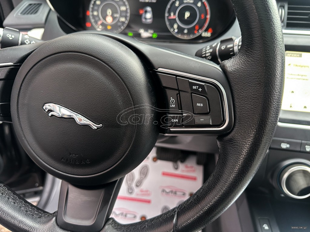 Jaguar E-Pace thumbnail 26