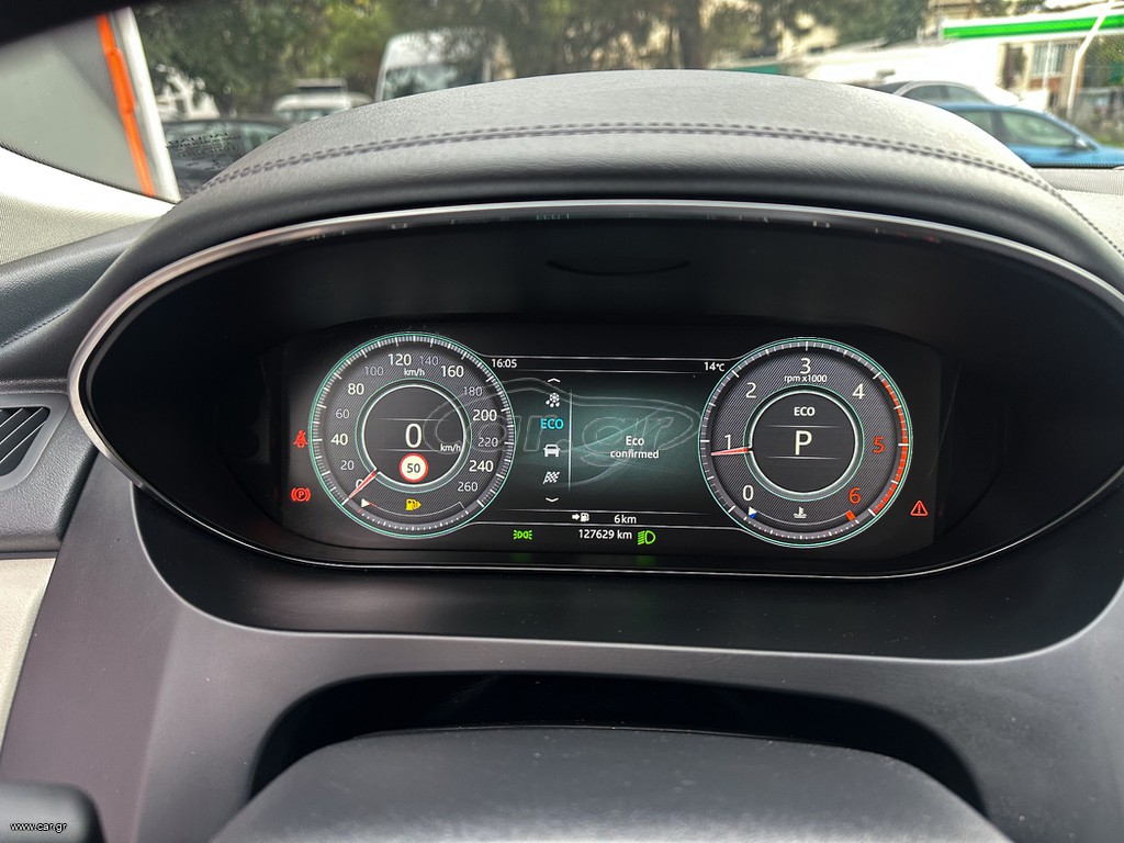 Jaguar E-Pace thumbnail 33