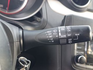 Suzuki Swift 2018-thumb-9