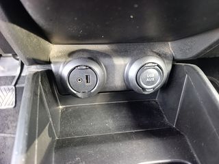 Suzuki Swift 2018-thumb-32