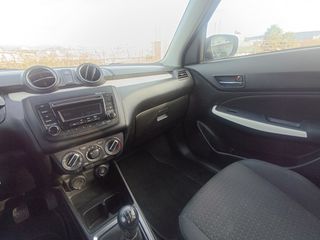 Suzuki Swift 2018-thumb-44