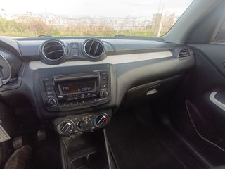 Suzuki Swift 2018-thumb-34