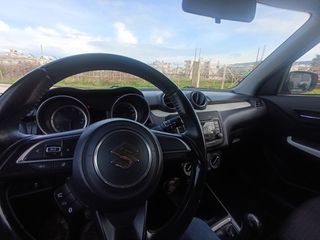 Suzuki Swift 2018-thumb-43