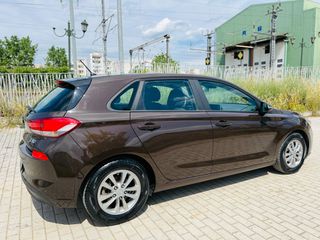 Hyundai i 30 2017 1.0 T-GDI 120PS BLUETOOTH PARKTRONIC LANE ASSIST-thumb-6
