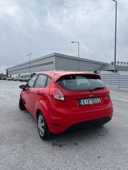 Ford Fiesta 2016-thumb-1