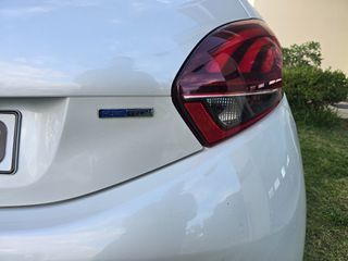 Peugeot 208 2017 PureTech Allure - Panorama-thumb-10