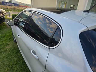Peugeot 208 2017 PureTech Allure - Panorama-thumb-14