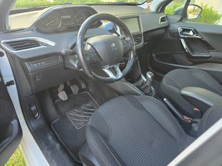 Peugeot 208 2017 PureTech Allure - Panorama-thumb-16