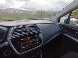 Suzuki SX4 S-Cross 2018 DIESEL-thumb-43