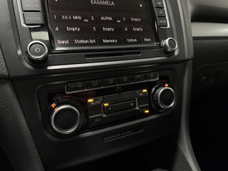 Volkswagen Golf 2009 Αυτόματο DSG - Ελληνικής Αντιπροσωπείας-thumb-71
