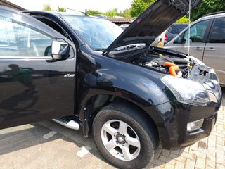 Isuzu D-Max 2016 LS  2,5 NAVI- ΔΕΡΜΑ- KLIMA -ΑΥΤΟΜΑΤΟ...ΑΡΙΣΤΟ!!!!!!!-thumb-5