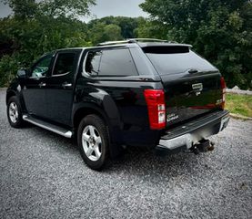 Isuzu D-Max 2016 LS  2,5 NAVI- ΔΕΡΜΑ- KLIMA -ΑΥΤΟΜΑΤΟ...ΑΡΙΣΤΟ!!!!!!!-thumb-1