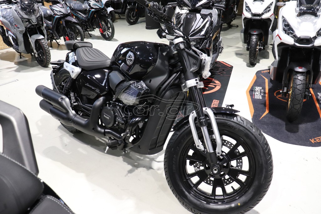 Benelli LEONCINO 2026 BOBBER