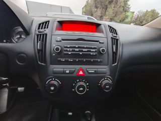 Kia Ceed / cee'd 2008 ED H CEED-thumb-4