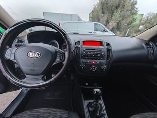 Kia Ceed / cee'd 2008 ED H CEED-thumb-5