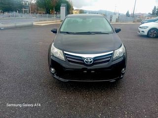 Toyota Avensis 2014 1.6 VVTI-FULL EXTRA!!!
