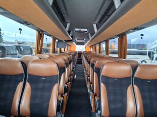 MAN 2016 Lion's Coach (R07)-thumb-8