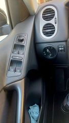 Volkswagen Tiguan 2008 TSI-thumb-10