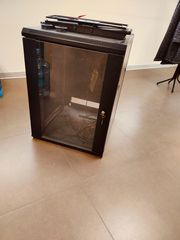 Καμπίνα Rack 15U