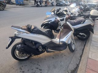 Piaggio Beverly 300i 2011