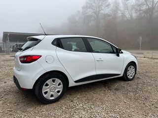 Renault Clio 2012-thumb-14
