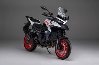 Benelli 2026 TRK 902 Stradale - Διαθέσιμο!