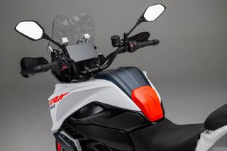 Benelli 2026 TRK 902 Stradale - Διαθέσιμο!-thumb-44
