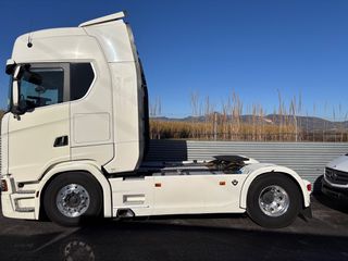 Scania 2018 S520-thumb-2
