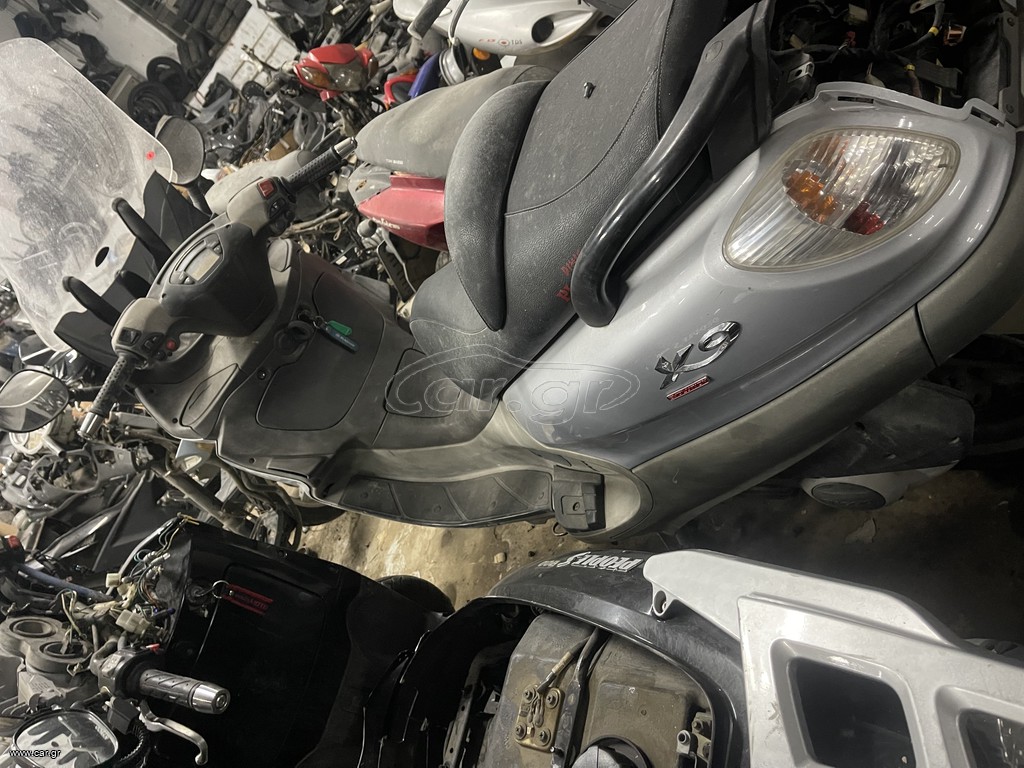 Piaggio X9 200evo