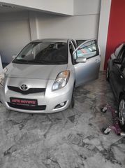 Toyota Yaris 2011-thumb-1