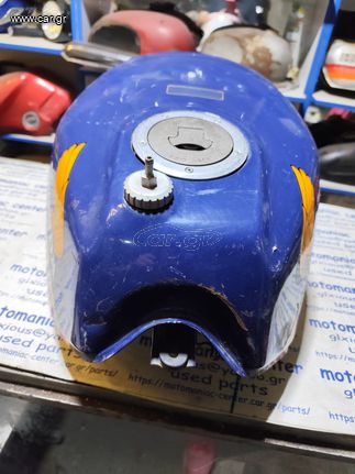 Honda vfr400 nc24 vfr400r vfr 400 τεποζιτο ρεζερβουαρ ρουμπινετο gas fuel benzin petrol tank reservoir 1987-thumb-14