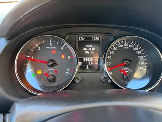 Nissan Qashqai 2012 1.6 dCi Tekna 4x4 PANORAMA!!-thumb-19
