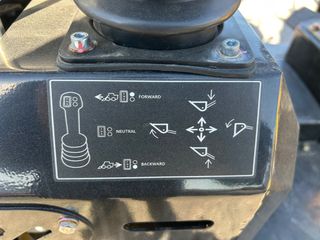 Φορτωτής Με Λάστιχα 2025 KUBOTA D1105-thumb-10
