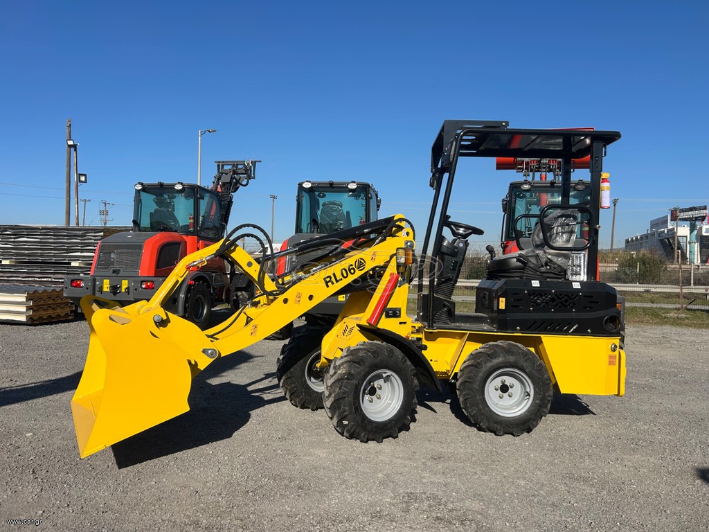 Φορτωτής Με Λάστιχα 2025 KUBOTA D1105