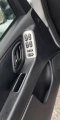 Ford Maverick 2004-thumb-9